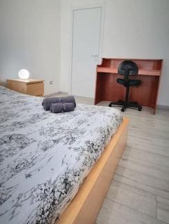 Affori House | Dream Apartments Stanza 1 in appartamento condiviso con bagno privato esterno