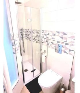 Affori House | Dream Apartments Stanza 2 in appartamento condiviso con bagno privato in camera