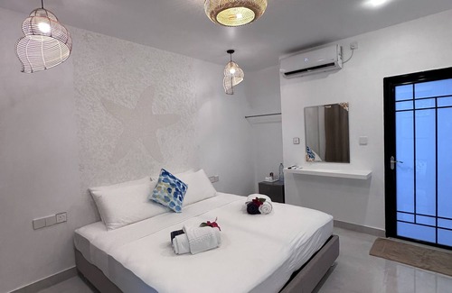 Thoddoo Bed & Breakfast | Dream. Explore. Discover. nThoddoo Island - Most famous Agricultural island.