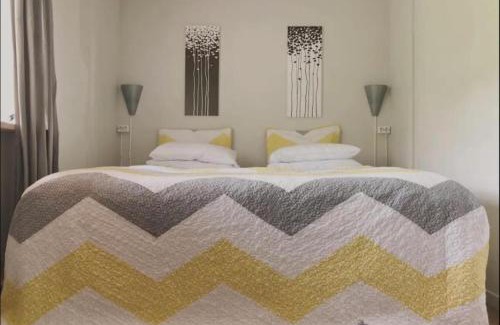 Myrdalshreppur House | Dream Guesthouse