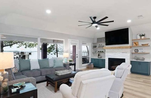 Enchanted Oaks House | Dream Lakeside Oasis at Hickory Tree, #1 Sunsets