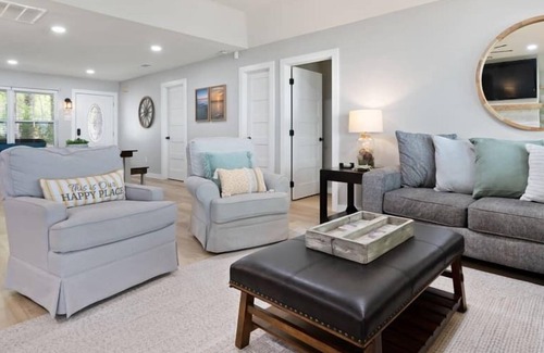 Enchanted Oaks House | Dream Lakeside Oasis at Hickory Tree, #1 Sunsets