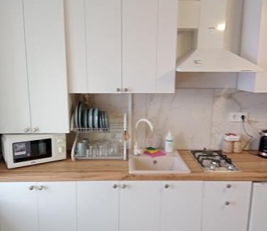Lutsk Apartment | Dream town Apartaments біля залізничного вокзалу