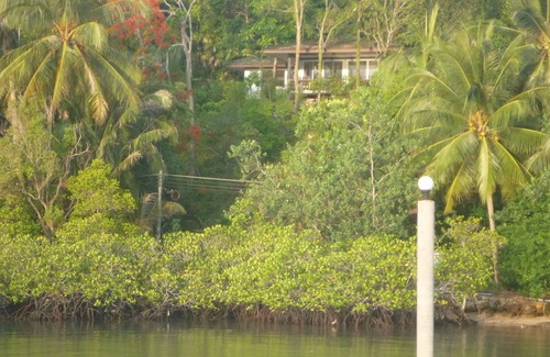 Salak Kok Villa | Dream villa in the picturesque Salak Phet Bay in the southeast of Koh Chang.