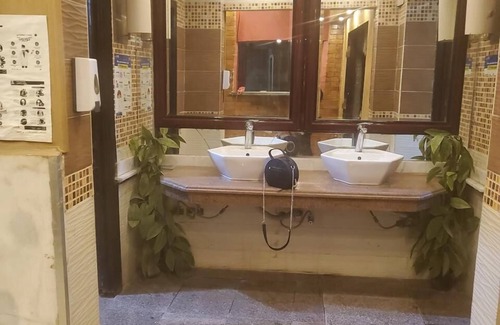 Al Duqqi Hotel | Dreamers Cairo Hotel