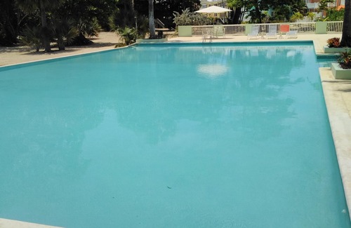 Orange Bay Condo | "DREAMS COME TRUE" is the Condo on Little Bay you are looking to enjoy!