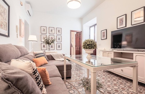 Carmona Apartment | Dreams of the Jewish Quarter * Oasis in Carmona Seville *