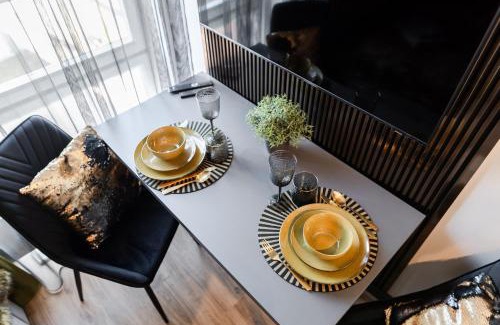 Kadriorg Apartment | Dreamstay Avangard - shared Roof Terrace, High speed Wifi 200 Mbps & Gym