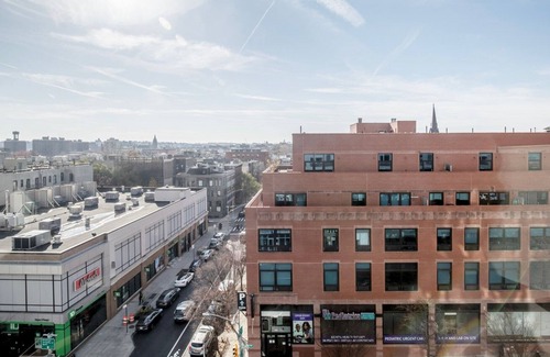 Downtown Brooklyn Apartment | Dreamy Downtown BK 3BR w/ Doorman, nr BK Bridge Park, by Blueground