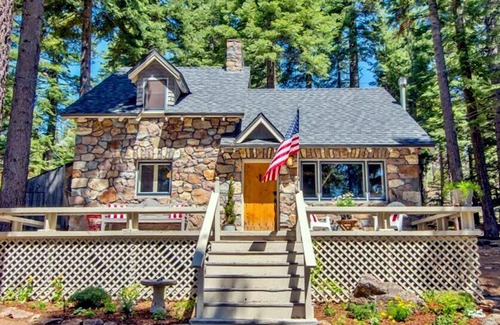 Sunnyside Cabin | Dreamy & Historic Stone Cottage in Tahoe City