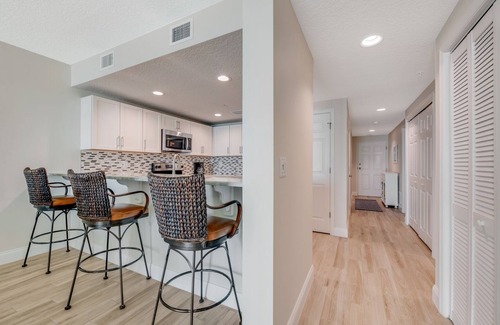 Ocean View Halifax Estates House | Driftwood Escape at The Aruba - Pool and hot tub open!