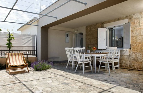 Drnis House | Drnis Dream