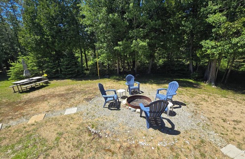 Drummond House | Drummond Island Hotel & Vacation Homes - Markus Retreat