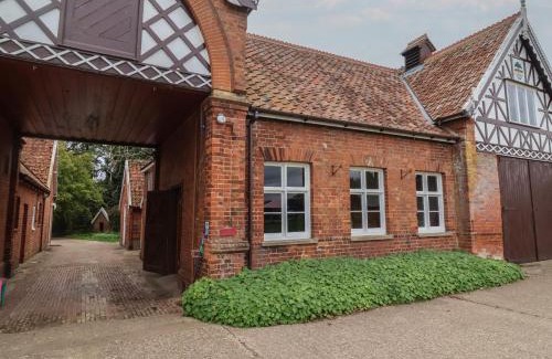 Woodbridge House | Duchess Cottage