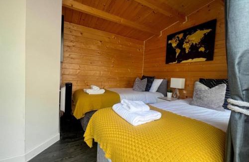 Colchester House | Duchess Lodge In Colchester 1BR,Couples, Contractors,Business Travellers, Free WIFI, Secure Parking