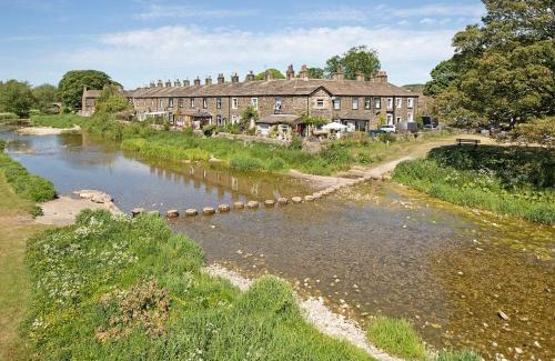 Eshton House | Duck Cottage