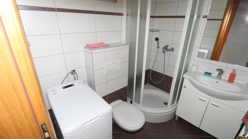 Istok Apartment | Dugiš studio-no parking