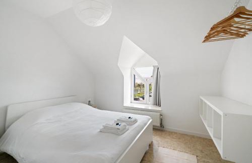 Koksijde Apartment | - Duin 63 - Ruim 8 pers duplex app met terras