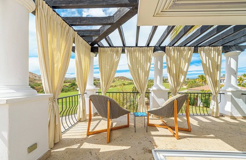 Palmilla Condo | Dunes Club member use. 6 seater golf cart, concierge. Owner operated.