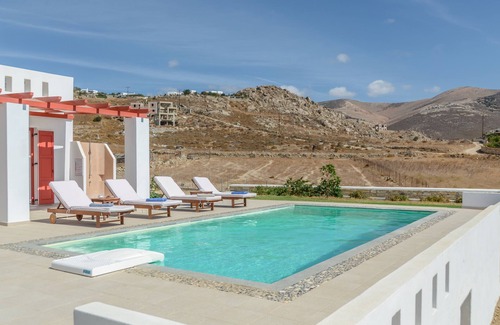 Naxos Villa | DUNES Villa with Private pool for 6