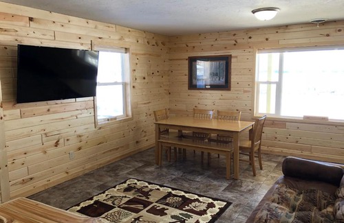 Hines Resort | Dunrovin Resort