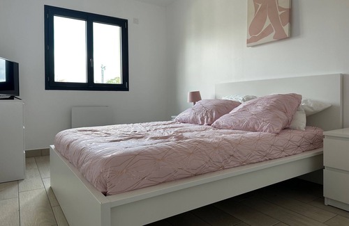 Champigny-sur-Marne Apartment | Duplex 130m2 Pour 8 Personnes