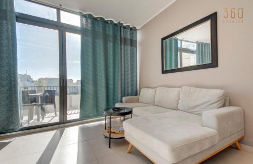 Mosta Apartment | Duplex 2BR penthouse with Balcony, Rooftop & Views by 360 Estates