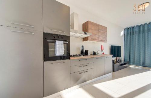 Mosta Apartment | Duplex 2BR penthouse with Balcony, Rooftop & Views by 360 Estates