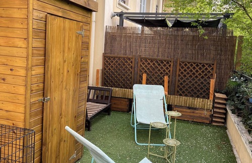 Villeneuve-la-Garenne Apartment | Duplex Bord de Seine Avec Terrasse Comme une Maison! Chats Acceptés