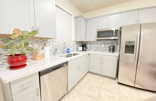 Casas Adobes Condo | Duplex/Home/Great Views/1 BR 1 BA/Kitchen