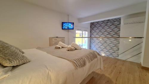 Jardin de la Abadia Apartment | Duplex Huelin I & Beach