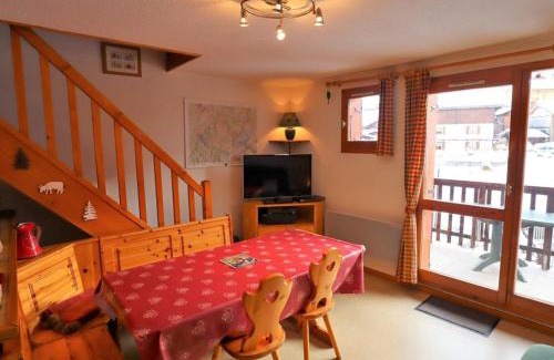 Areches Apartment | Duplex spacieux 6 pers. au cœur du village, proche des pistes, piscine l'été, équipements complets - FR-1-342-217