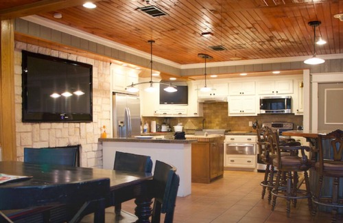 Denison Cabin | Duplex Style Cabin on Lake Texoma: Cabin 218