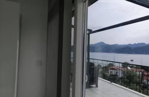 Selimiye House | Duru Selimiye Terrace 2+