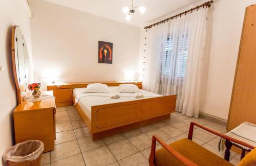 Srima Apartment | Dvorina