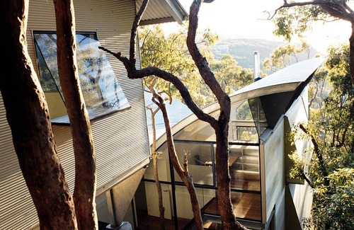 Killcare House | DYNAMIC AND MODERN LIVING