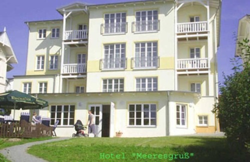 Sassnitz House | DZ 18. Komfort mit Meerblick und Balkon - Hotel Garni Meeresgruß