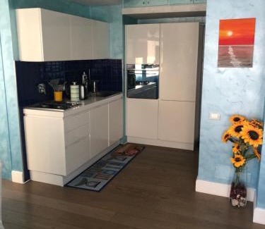 Quartiere XXXIV Lido di Ostia Levante Apartment | E&C Suites Roma