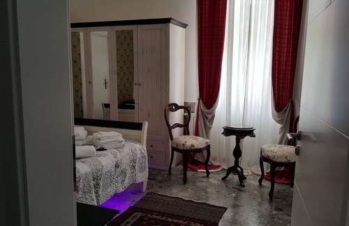 Ljubljana City Centre Apartment | E&E Apartments **** Free parking + free WIFI (Ljubljana City Center)