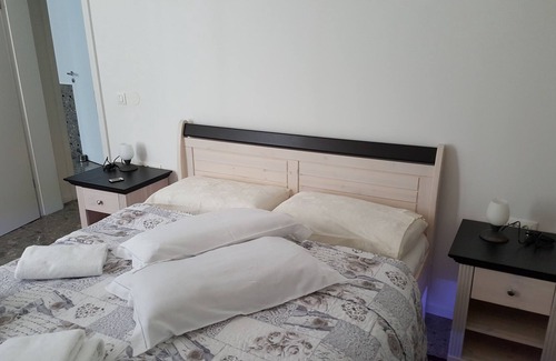 Ljubljana City Centre Apartment | E&E Apartments **** Free parking + free WIFI (Ljubljana City Center)