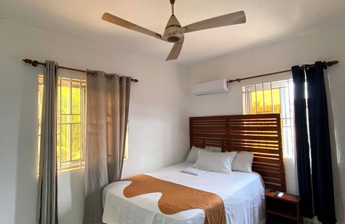 Elmina House | E-Town City Guest House
