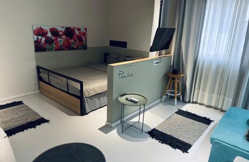 Vardaris Apartment | E2G URBAN STAY #G1