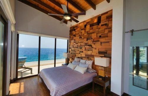 Lighthouse Estates Villa | Eagle Ray - A Luxurious Waterfront Villa,