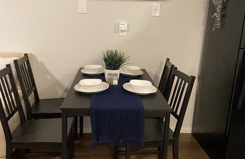 Eagle Pass Apartment | Eagle Stay 5- Eagle Pass