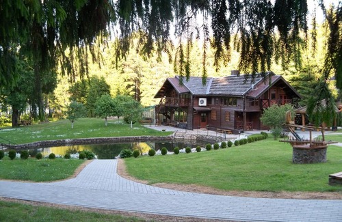 Renavas House | EAKlimų kaimo turizmo sodyba Iešnalė