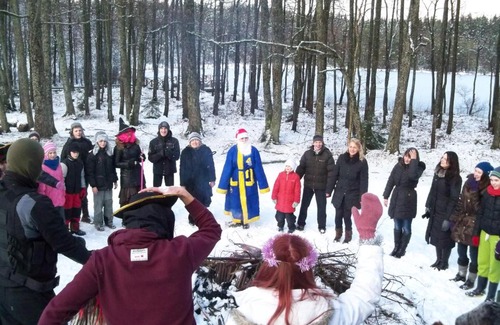 Renavas House | EAKlimų kaimo turizmo sodyba Iešnalė