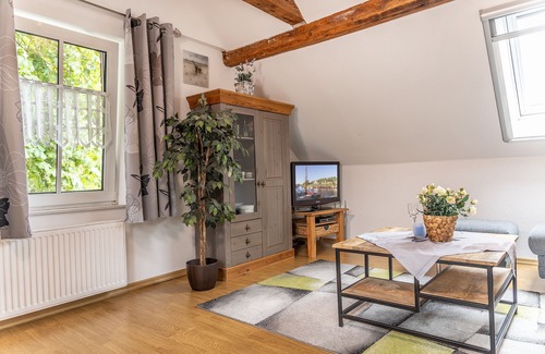Horum Apartment | Earlier Station, today tasteful holiday home: holiday accommodation with c
