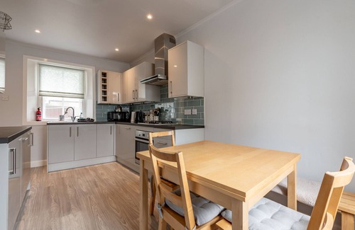 Earlsferry Ski Chalet | Earlslodge