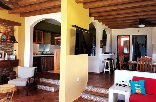 Isla Mujeres House | Early bird specials~Unobstructed Caribbean~Oceanfront Spacious Private Home~Pool