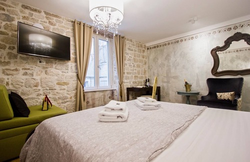 Old Town Hotel | Early Booking 25% off